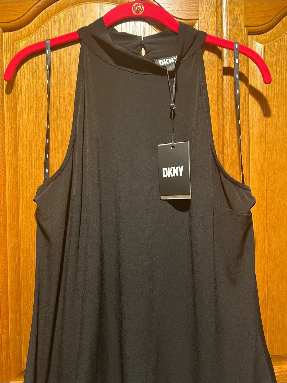 DKNY Black Sleeveless Tank